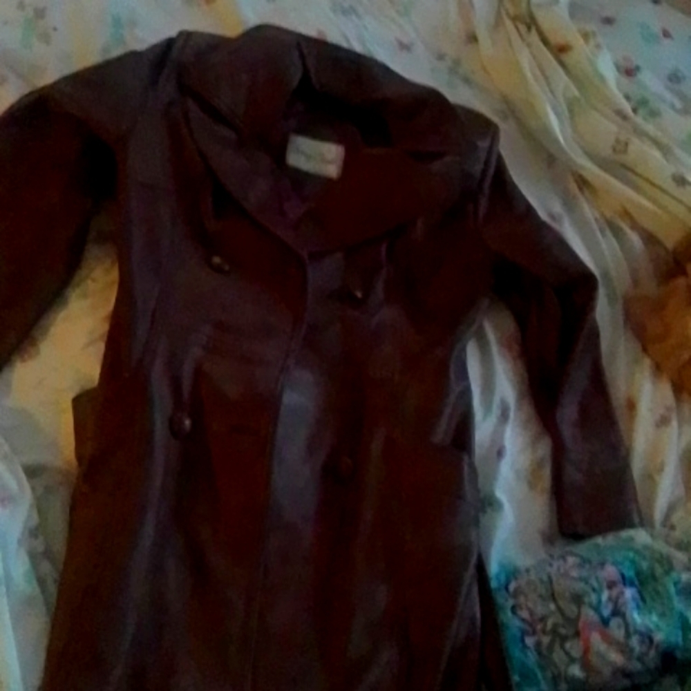 Surry classic of Canada brown leather trench coat